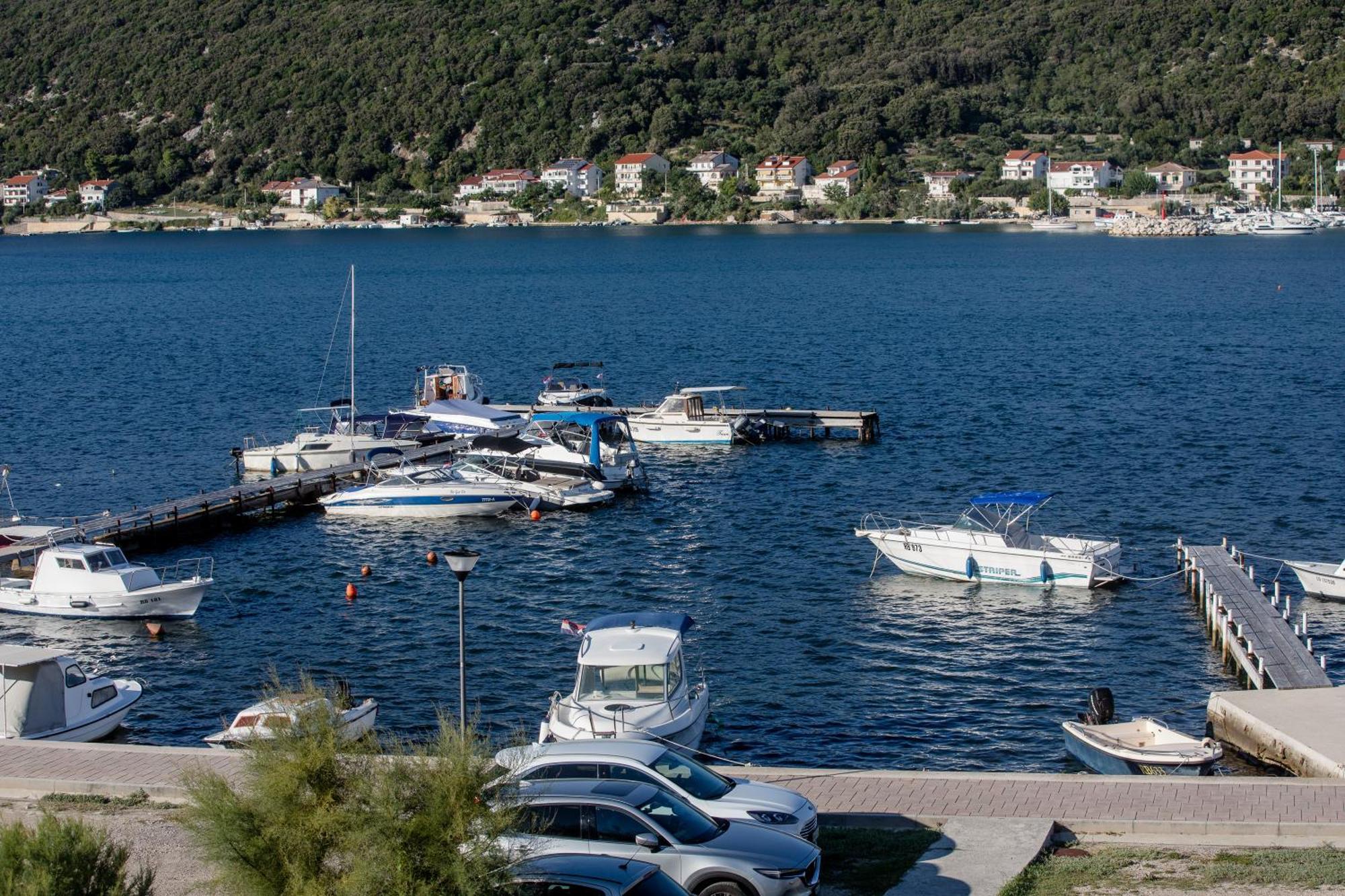 Tomulic Jasna I Miljenko Apartman Supetarska Draga Kültér fotó