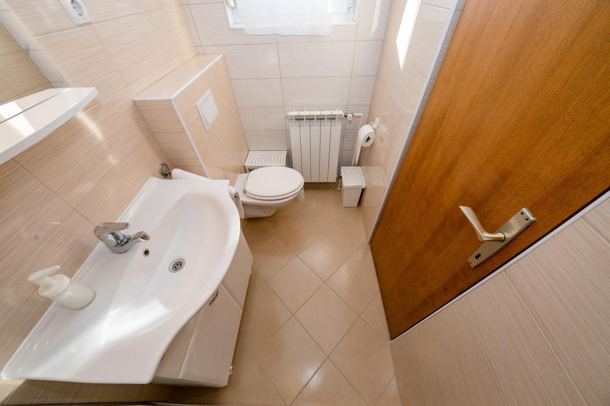 Tomulic Jasna I Miljenko Apartman Supetarska Draga Kültér fotó