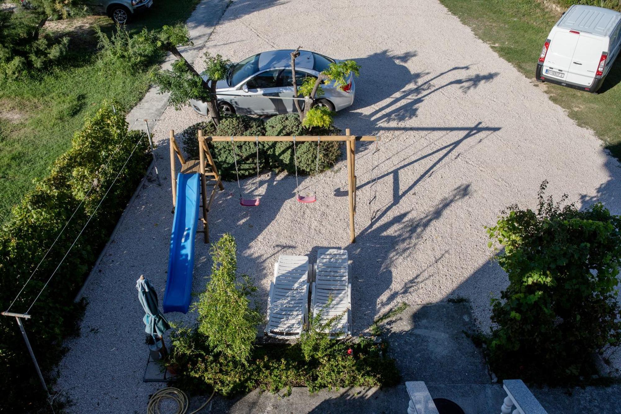 Tomulic Jasna I Miljenko Apartman Supetarska Draga Kültér fotó