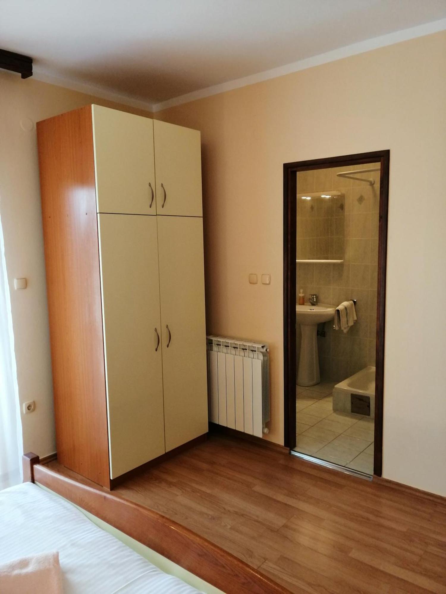 Tomulic Jasna I Miljenko Apartman Supetarska Draga Kültér fotó