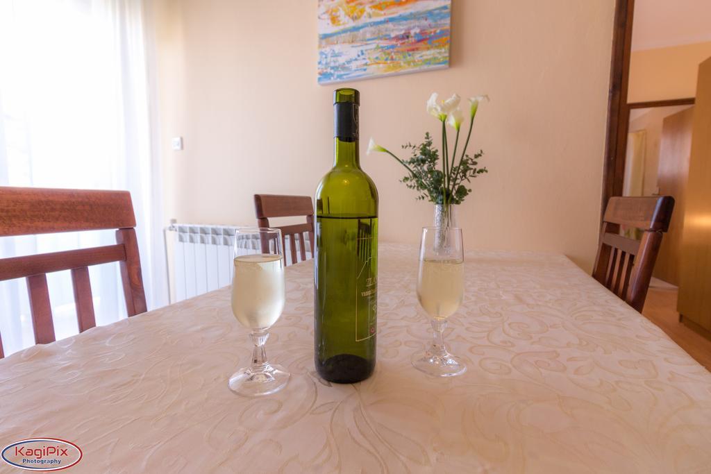 Tomulic Jasna I Miljenko Apartman Supetarska Draga Kültér fotó